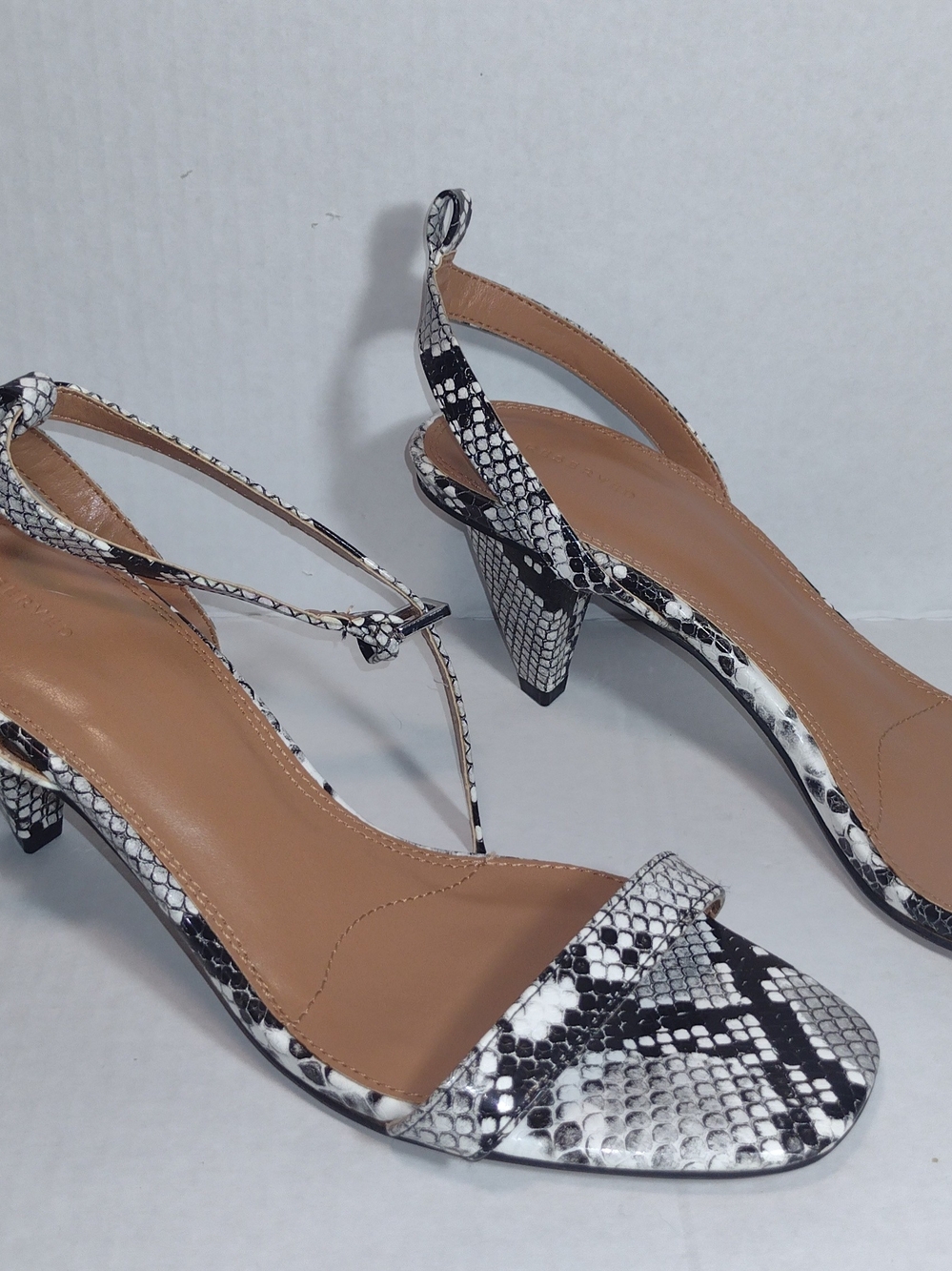 Snake-Print Black & White Slingback Heels Sz 5